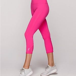 Lorna Jane Diva 7/8 leggings Hot Pink size xxs